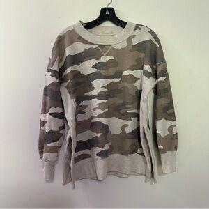 Aerie Womens Extra‎ Small Camo Oversized Pullover Sweatshirt with Split Side
